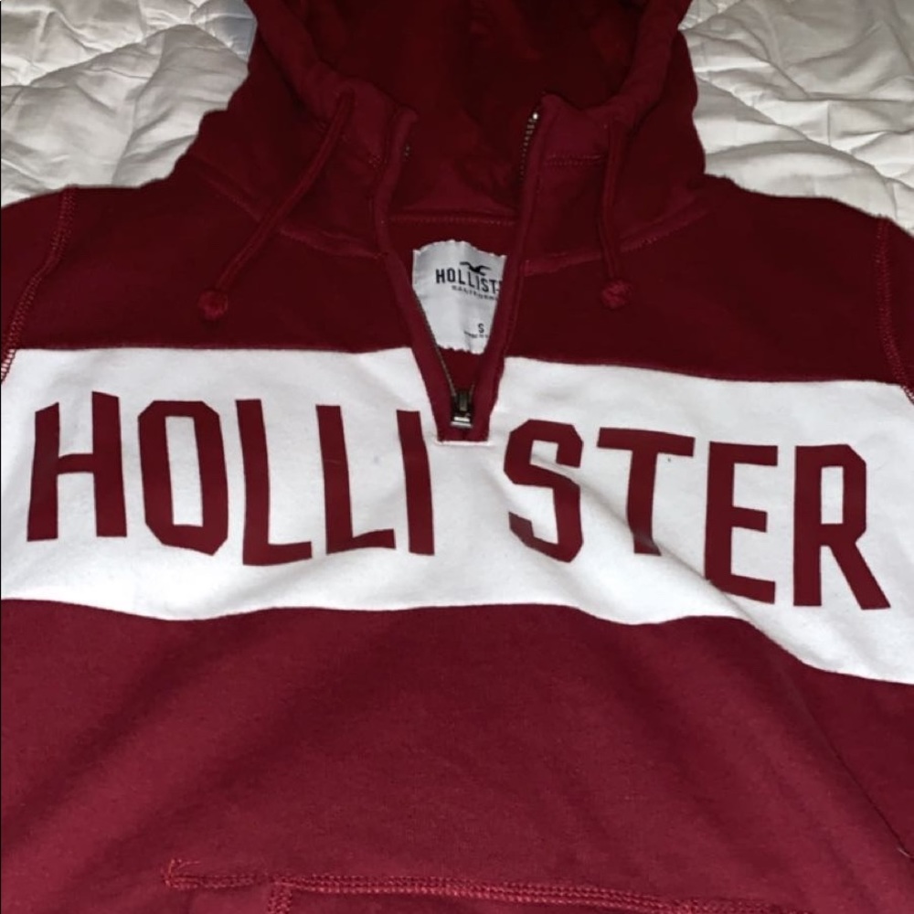 BRAND NEW hollister quarter zip hoodie